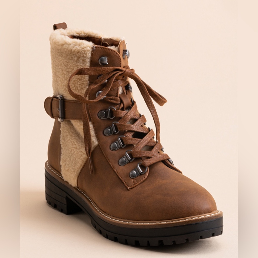 DV by Dolce Vita Algery Faux-Fur-Trim Booties
